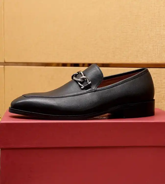 hype Ferragamo Leather Shoes