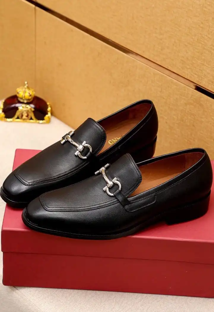 hype Ferragamo Leather Shoes