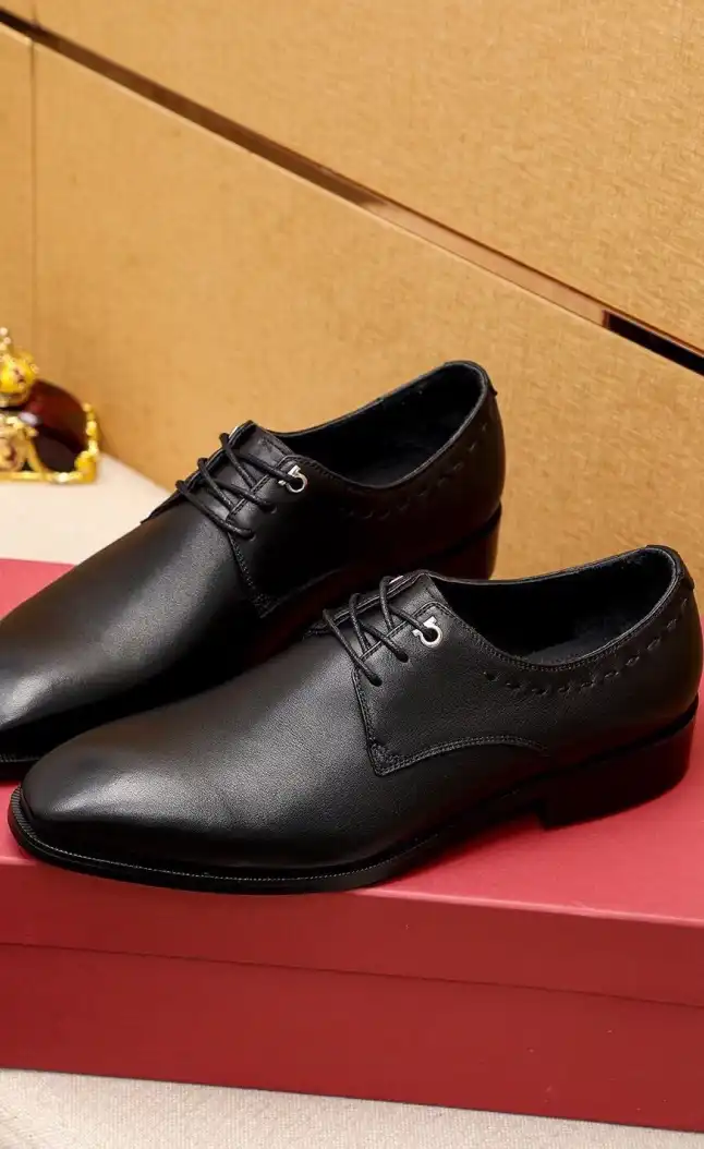 hype Ferragamo Leather Shoes