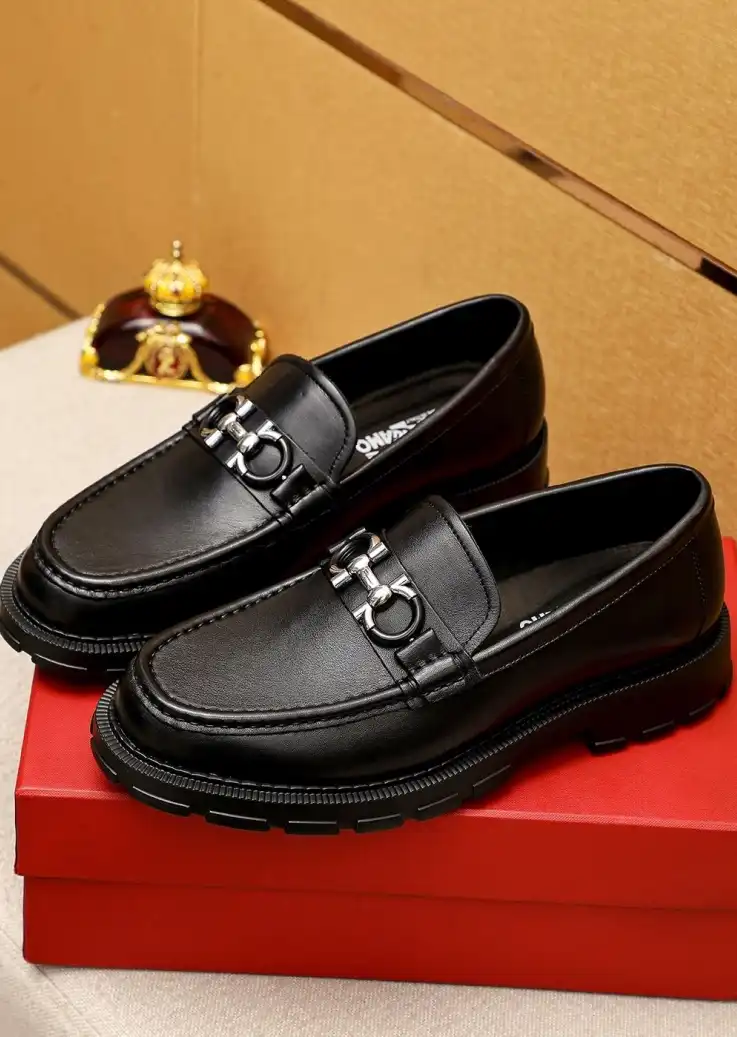 hype Ferragamo Leather Shoes