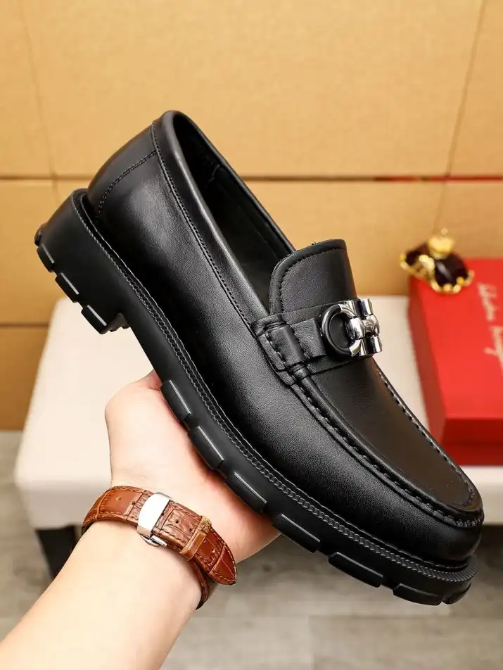 hype Ferragamo Leather Shoes