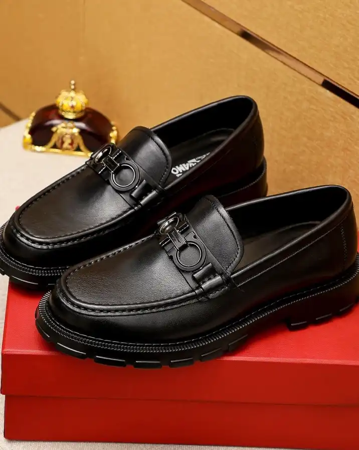 hype Ferragamo Leather Shoes