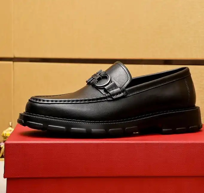 hype Ferragamo Leather Shoes