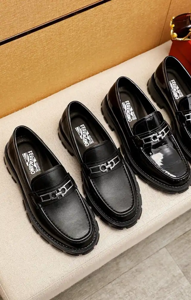 hype Ferragamo Leather Shoes