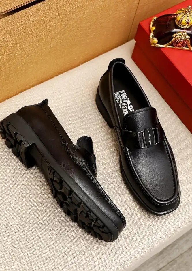 hype Ferragamo Leather Shoes