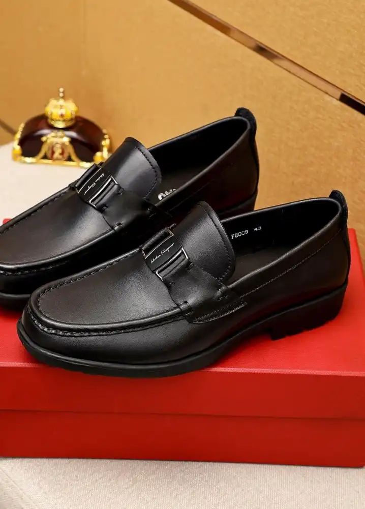 hype Ferragamo Leather Shoes