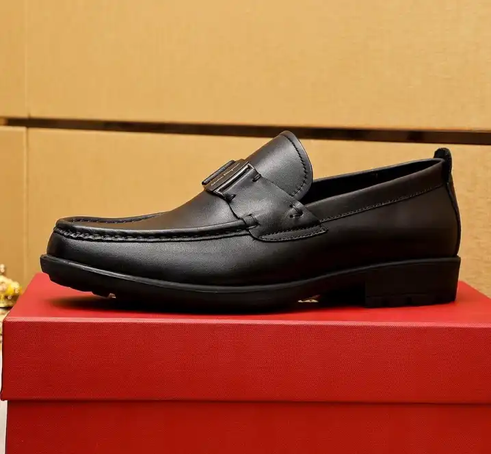 hype Ferragamo Leather Shoes