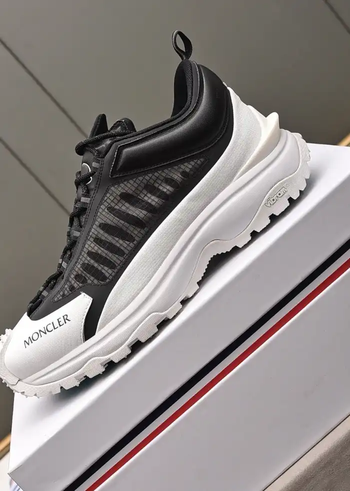 hype Moncler Sneakers