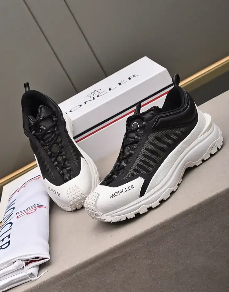 hype Moncler Sneakers