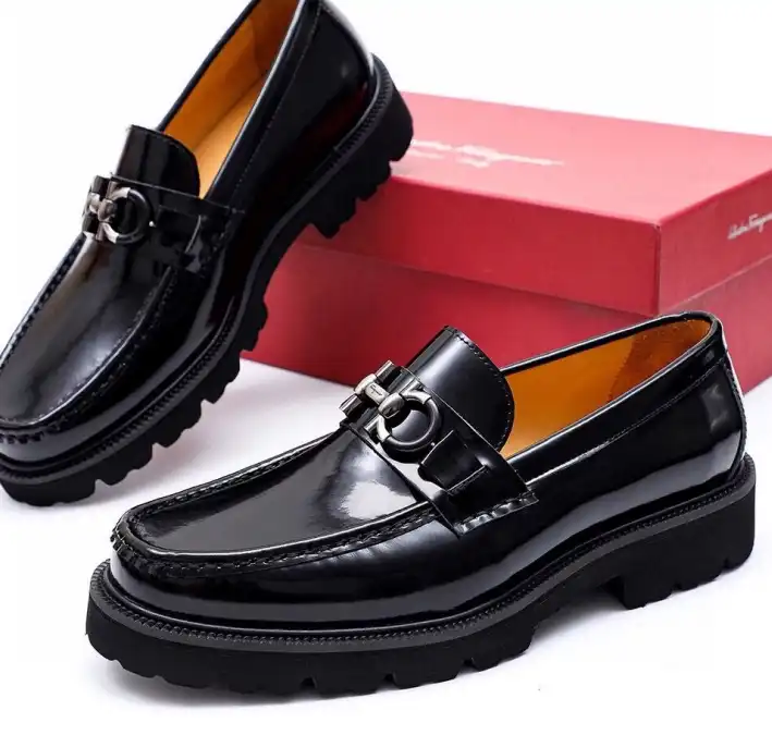 hype Ferragamo Leather Shoes