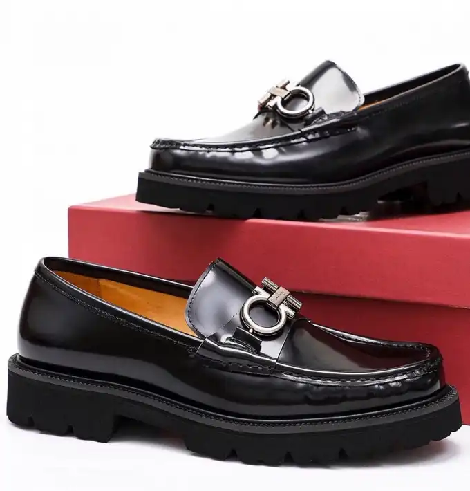 hype Ferragamo Leather Shoes