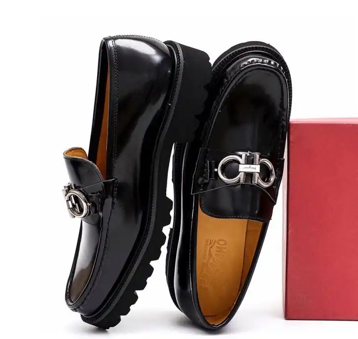 hype Ferragamo Leather Shoes