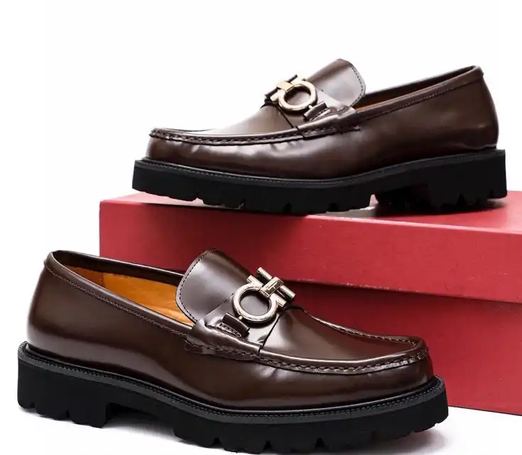 hype Ferragamo Leather Shoes