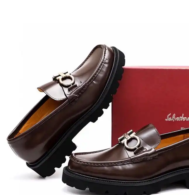 hype Ferragamo Leather Shoes