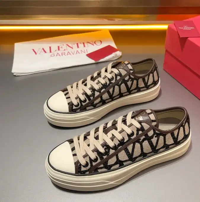 hype Valentino Casual Shoes