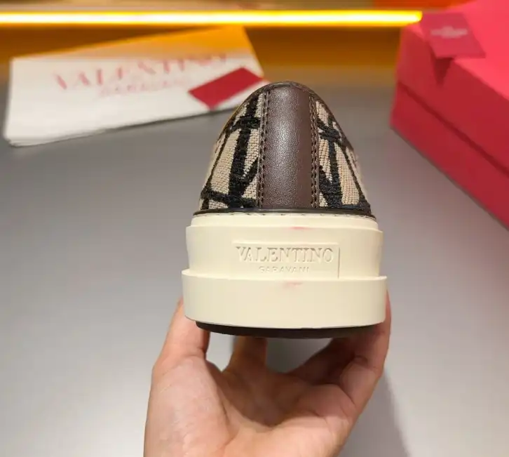 hype Valentino Casual Shoes