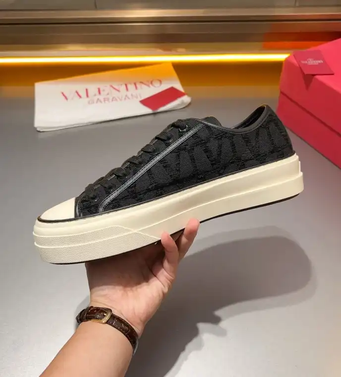 hype Valentino Casual Shoes