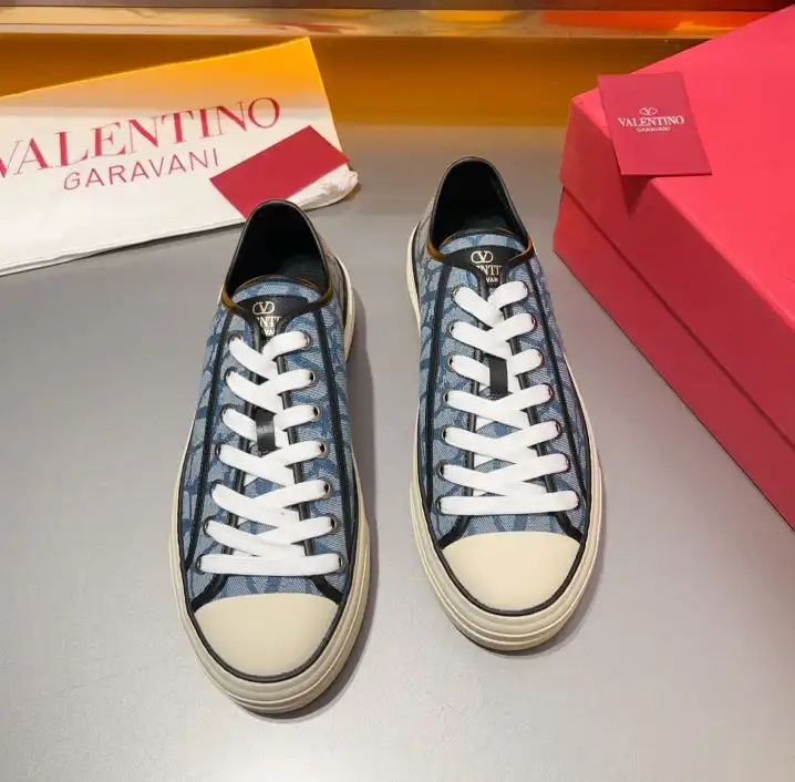 hype Valentino Casual Shoes