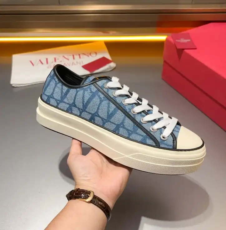 hype Valentino Casual Shoes