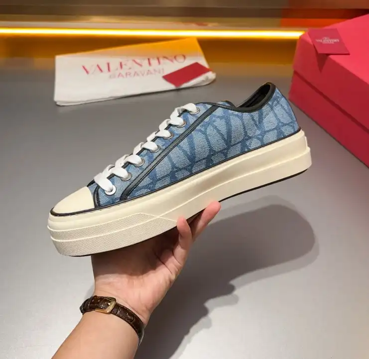 hype Valentino Casual Shoes