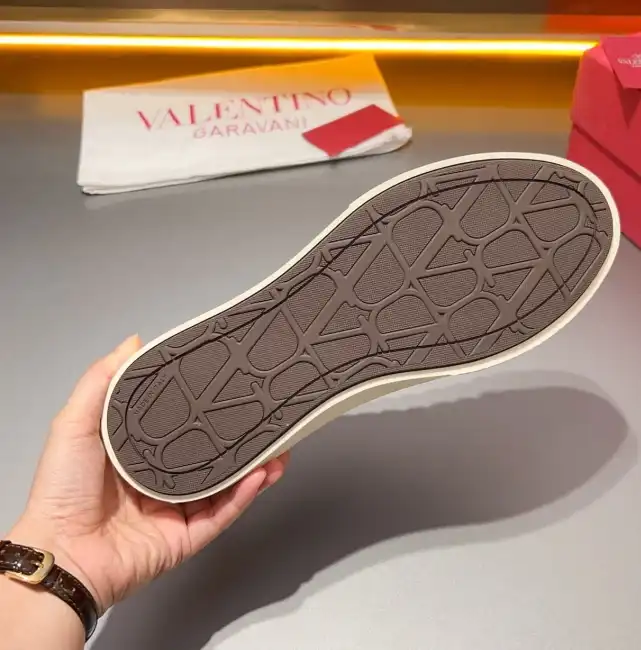 hype Valentino Casual Shoes