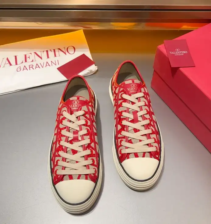 hype Valentino Casual Shoes