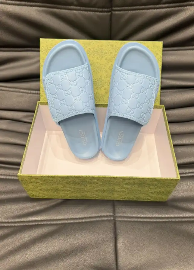 hype Gucci Slippers