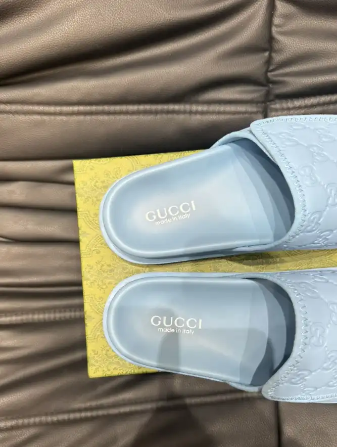 hype Gucci Slippers