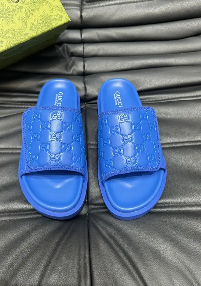 hype Gucci Slippers