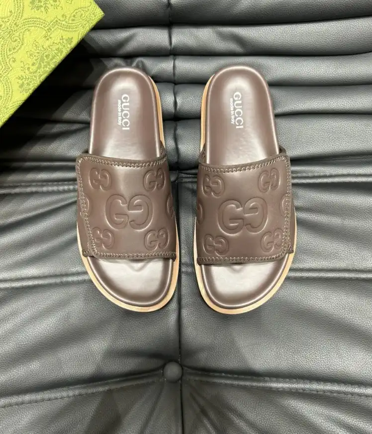 hype Gucci Slippers