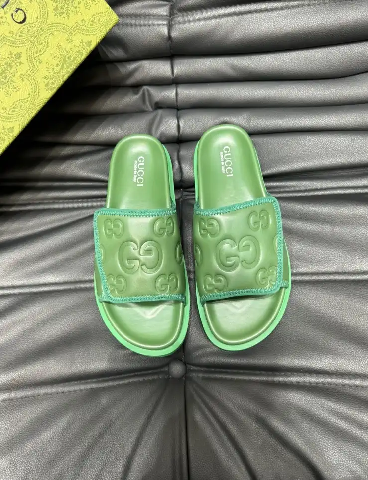 hype Gucci Slippers