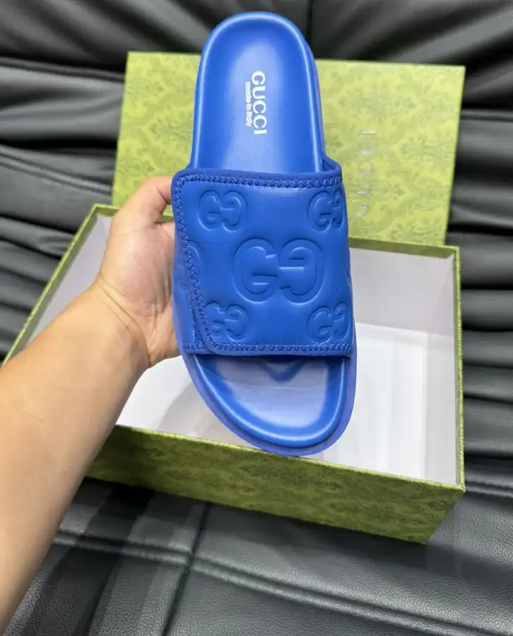 hype Gucci Slippers