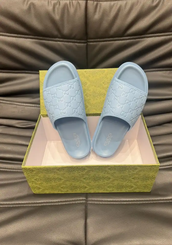 hype Gucci Slippers