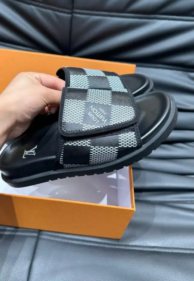 hype LV Slippers