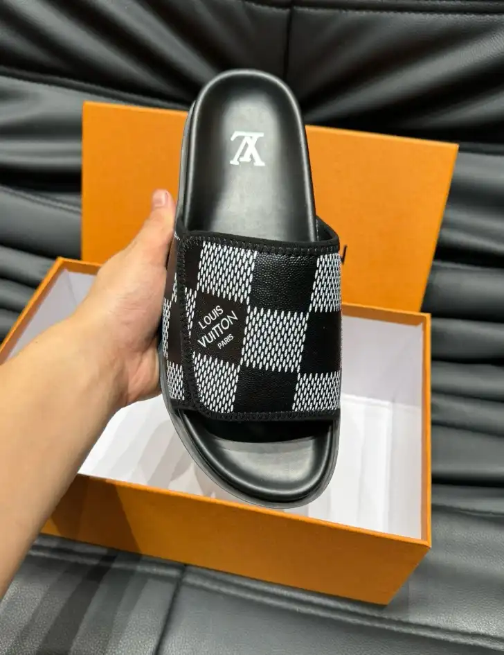 hype LV Slippers