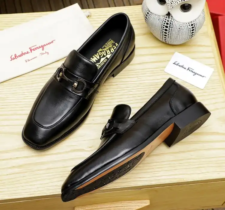 hype Ferragamo Leather Shoes