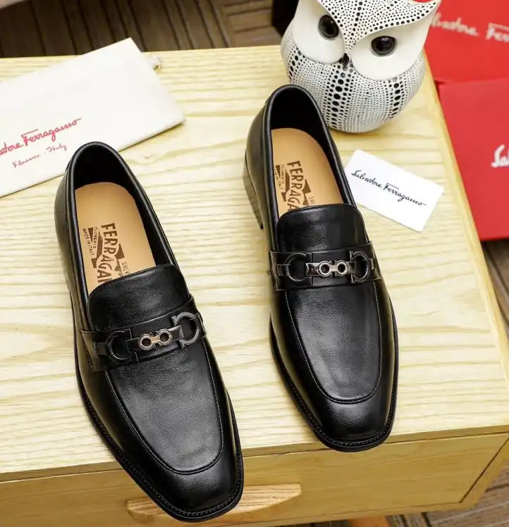 hype Ferragamo Leather Shoes