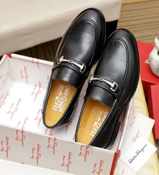 hype Ferragamo Leather Shoes