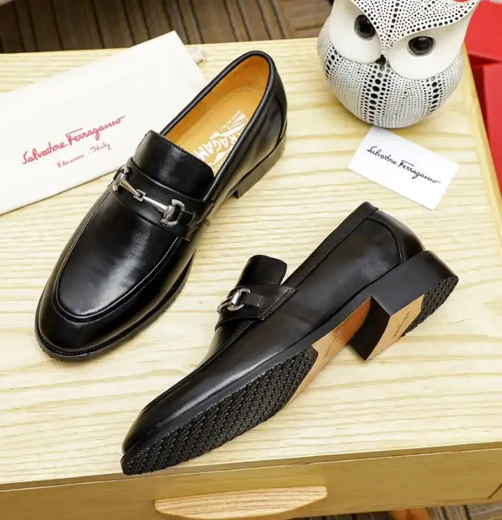 hype Ferragamo Leather Shoes