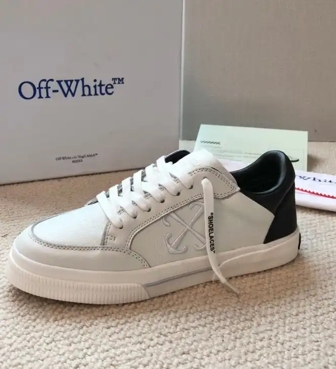 hype Off-White Sneakers