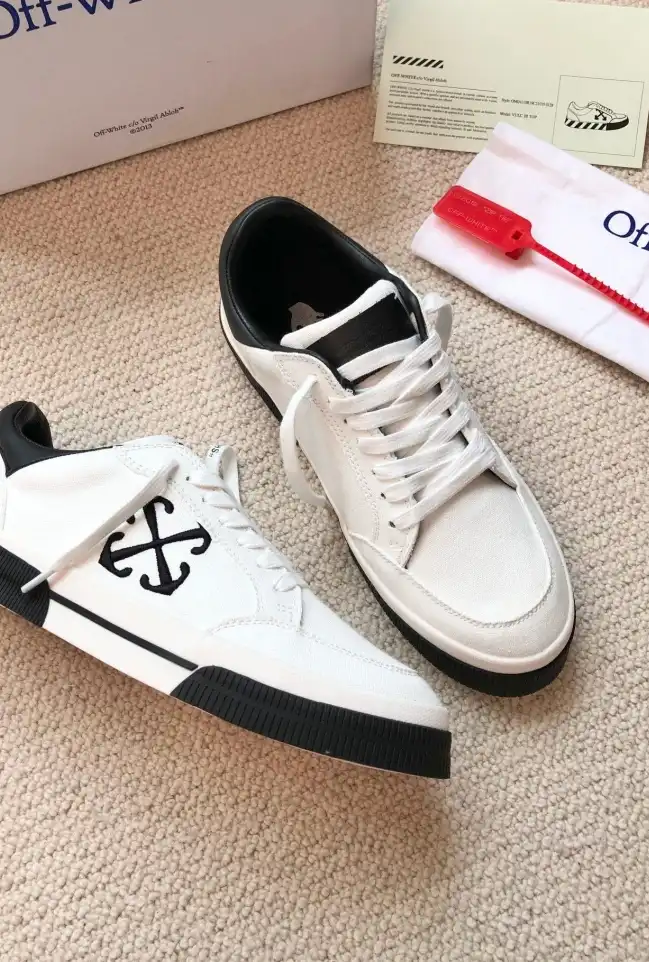 hype Off-White Sneakers