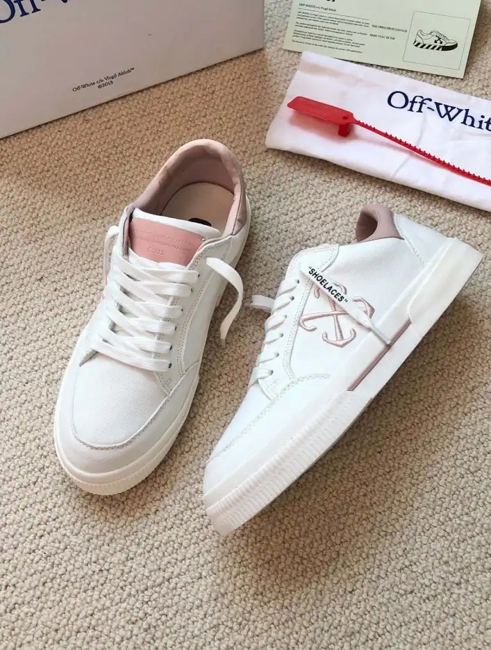 hype Off-White Sneakers