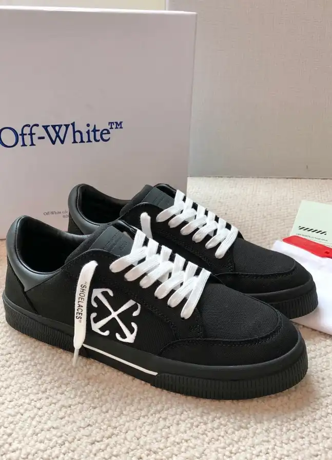 hype Off-White Sneakers