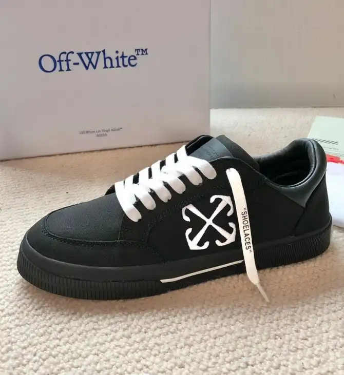 hype Off-White Sneakers