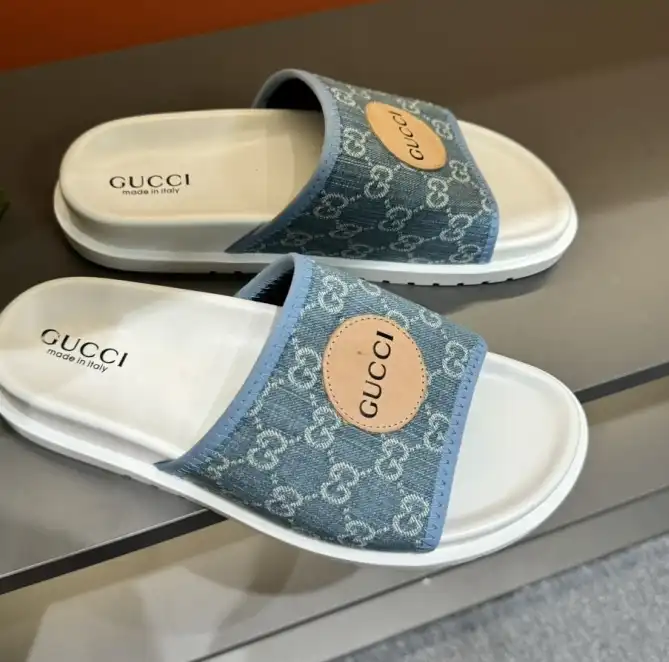 hype Gucci Slippers