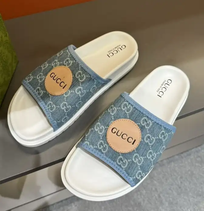 hype Gucci Slippers