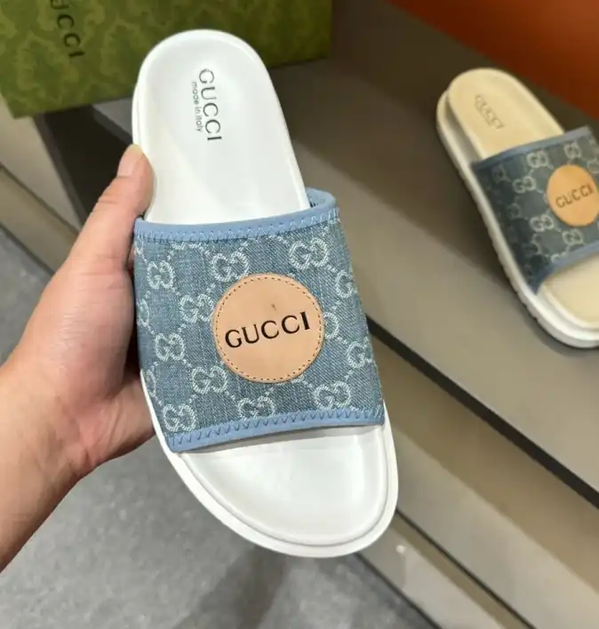 hype Gucci Slippers