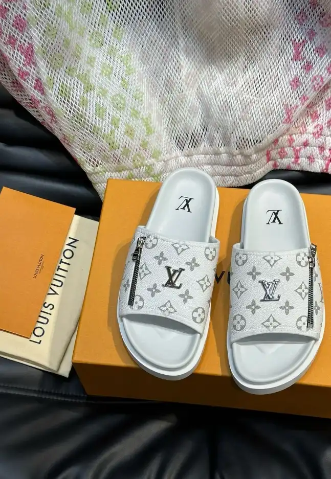 hype LV Slippers