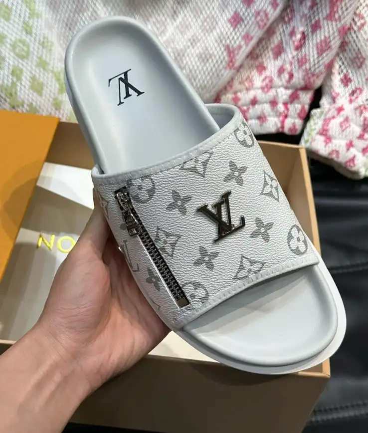 hype LV Slippers