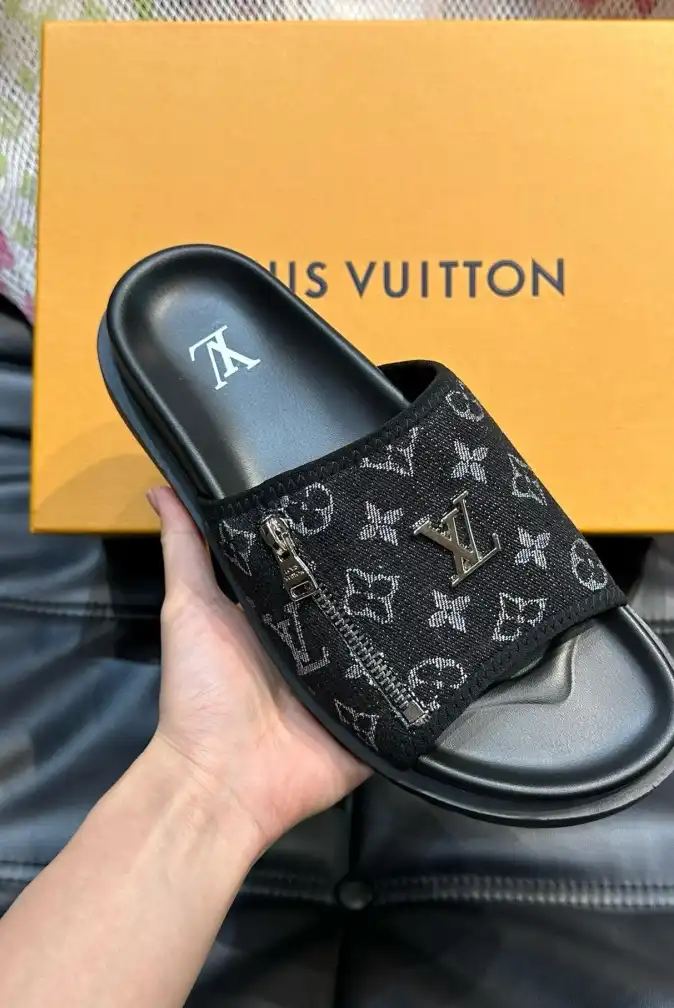 hype LV Slippers